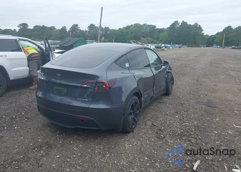 2023 Tesla Model Y Awd/Long Range Dual Motor All-Wheel Drive from USA, damaged, VIN 7SAYGAEEXPF617722